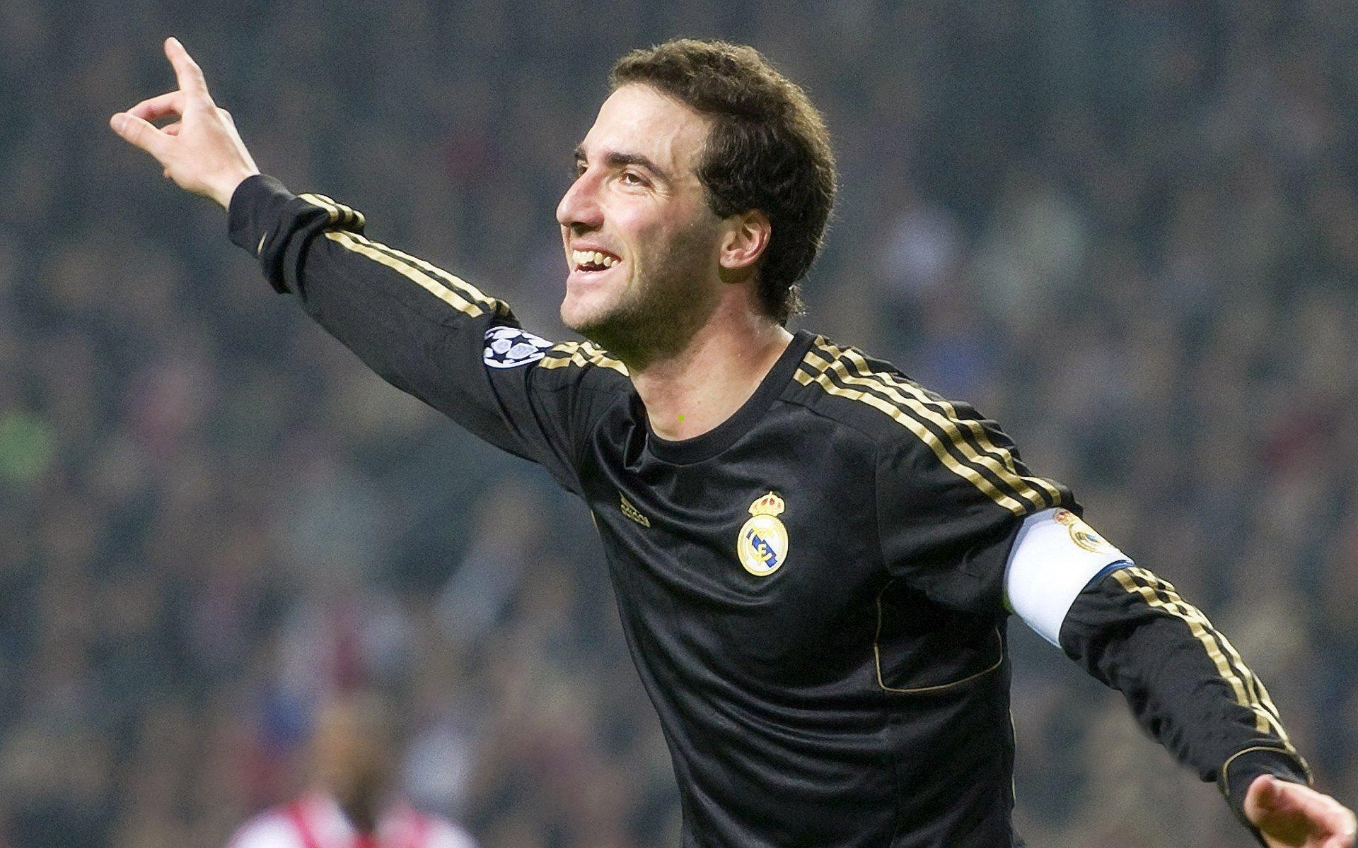 电子试玩：晋级悬念重燃，SNAKE与LGD激战正酣，突围先机花落谁家？